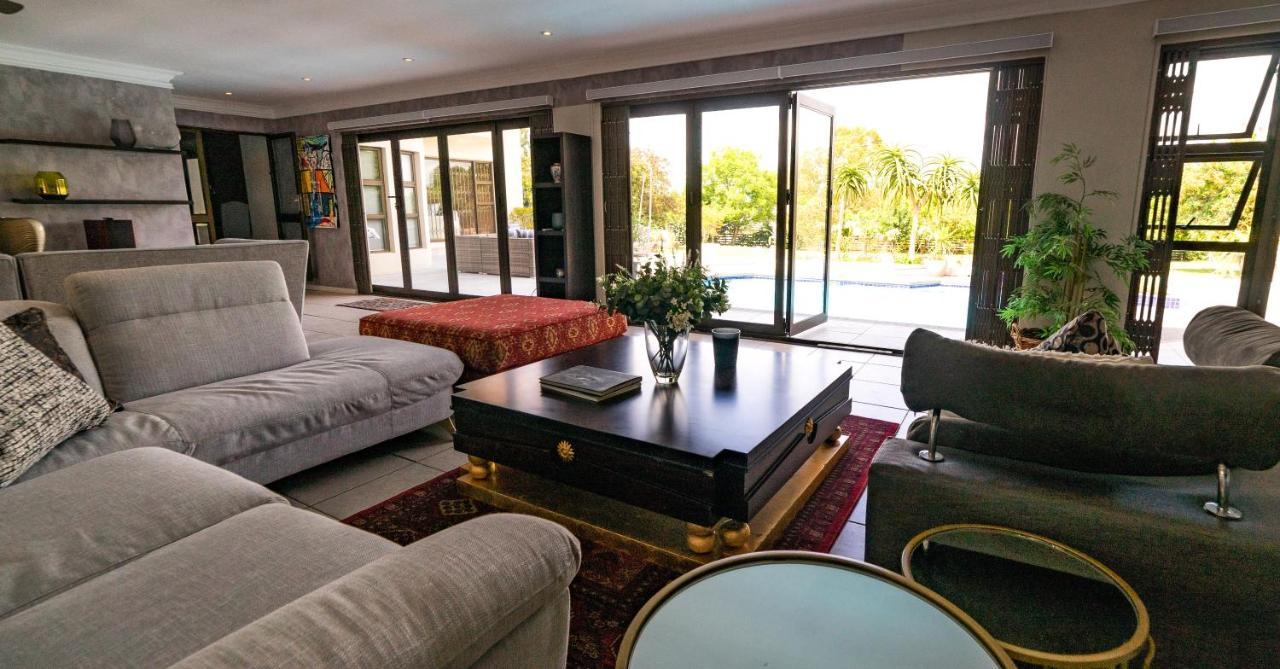 Luxury Boutique Home In Kyalami Midrand Exteriör bild