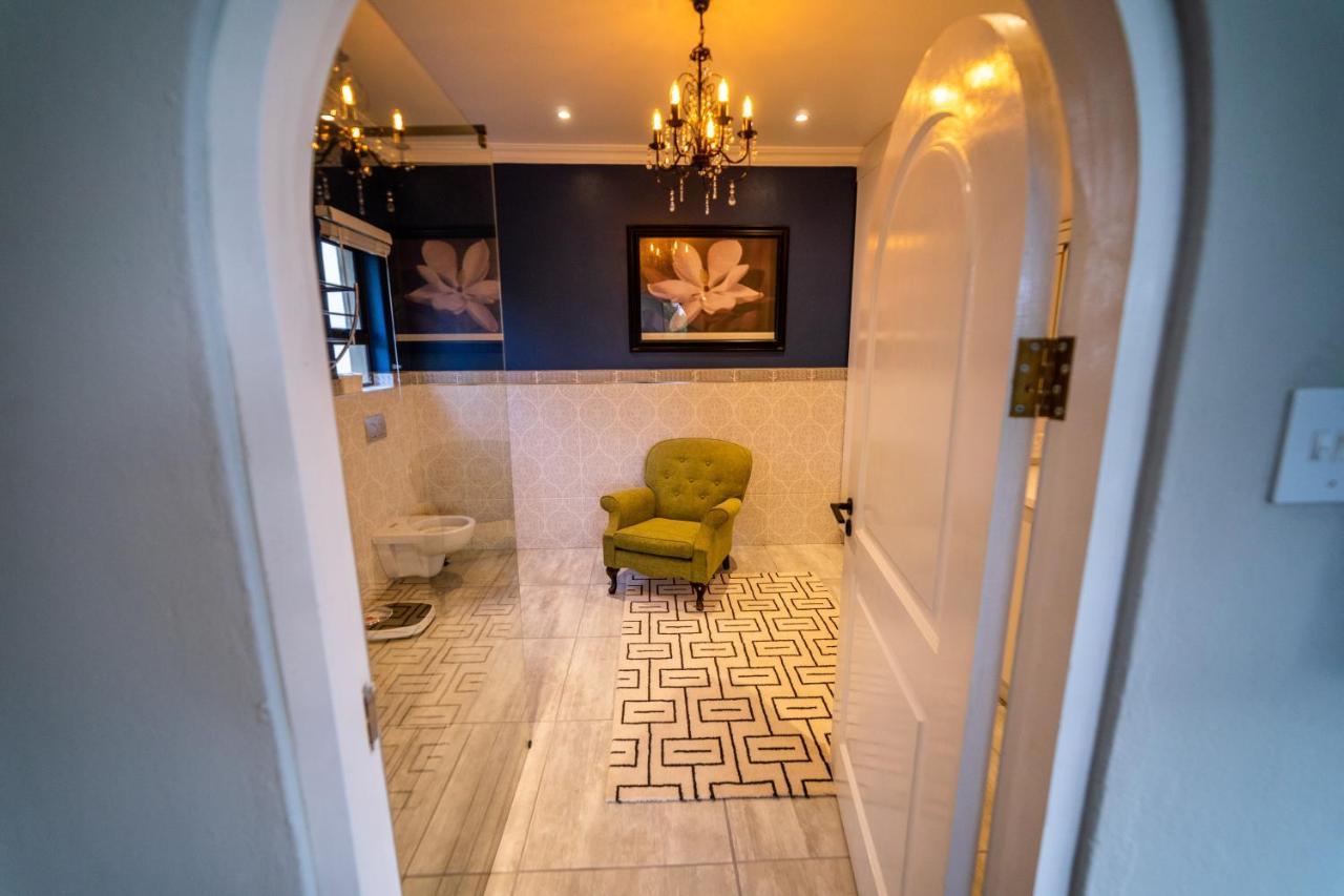 Luxury Boutique Home In Kyalami Midrand Exteriör bild