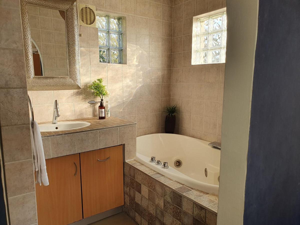Luxury Boutique Home In Kyalami Midrand Exteriör bild