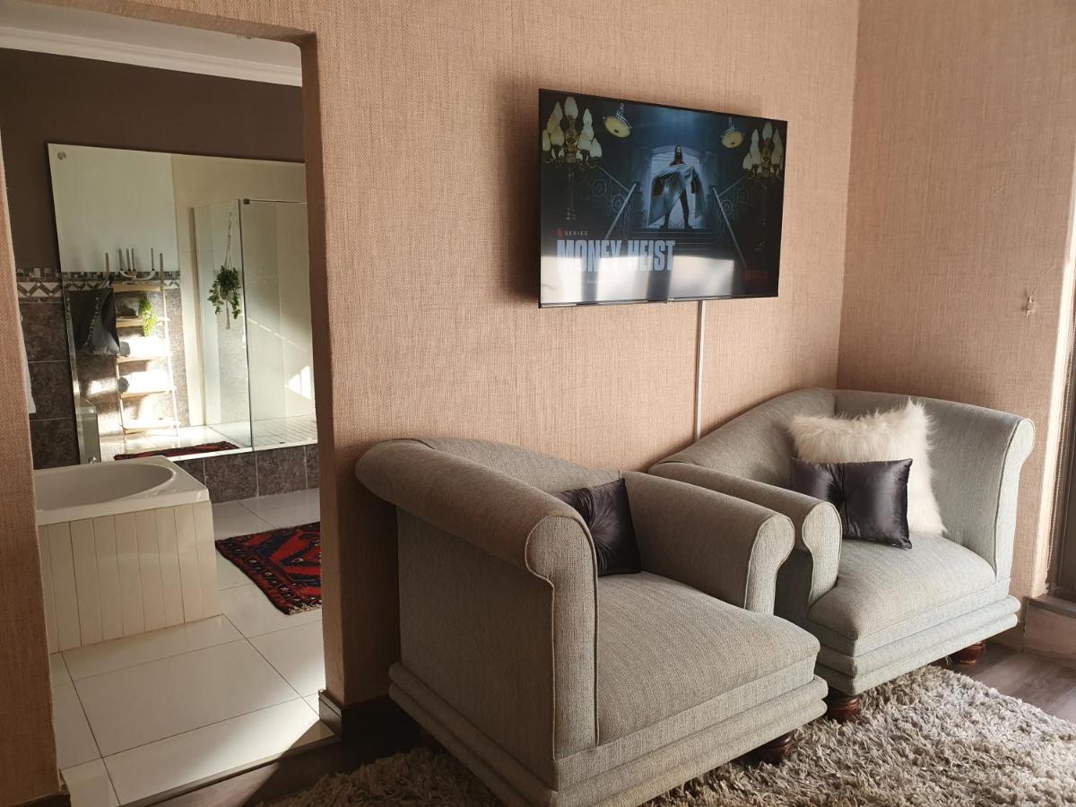 Luxury Boutique Home In Kyalami Midrand Exteriör bild